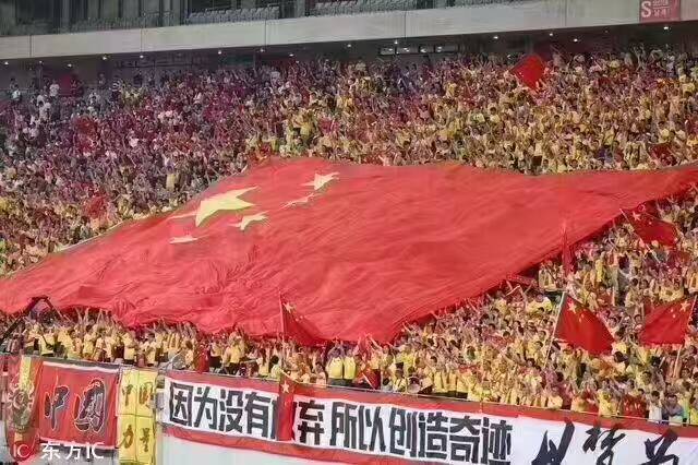 萬靈創(chuàng)意無痕掛鉤祝賀中韓對戰(zhàn)贏得勝利